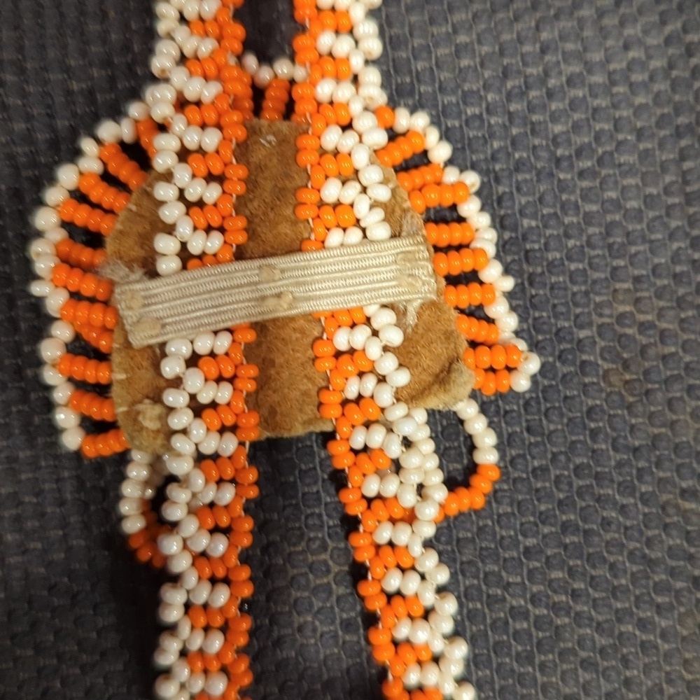 Vintage Indigenous Necklace - Picture 4 of 5